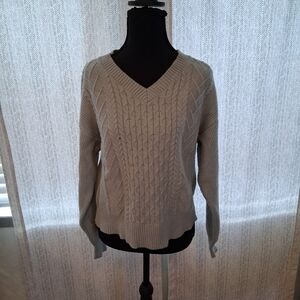 Tahari V-Neck Cable Knit Sweater - Light Gray Size XL